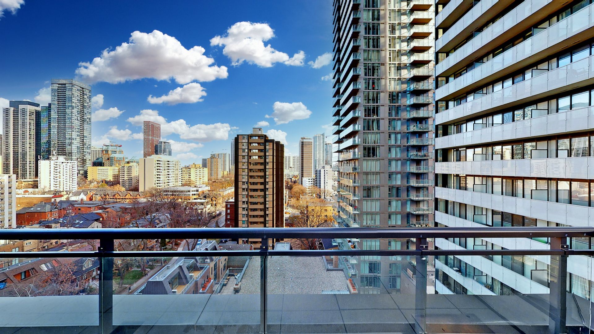 110717 Dundonald Street, Toronto