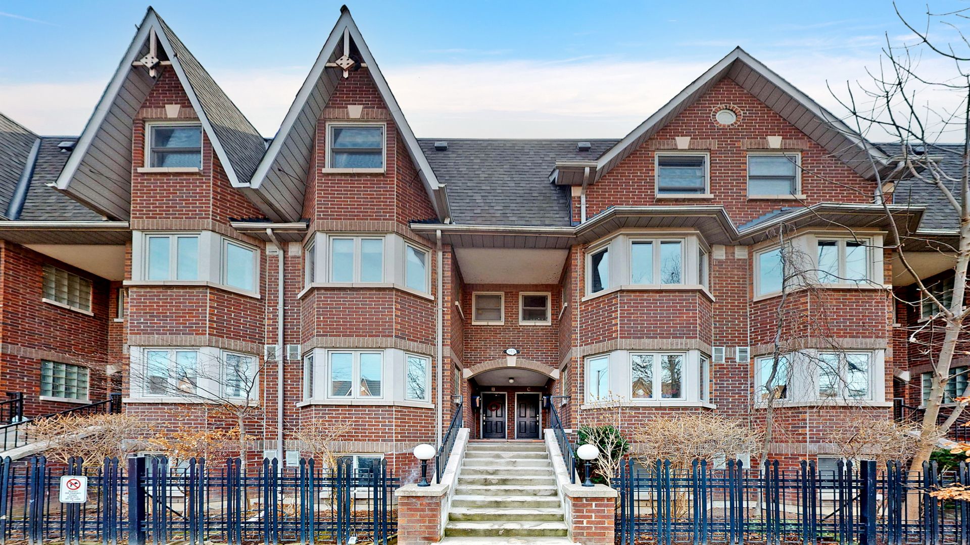 915d Adelaide Street West, Toronto